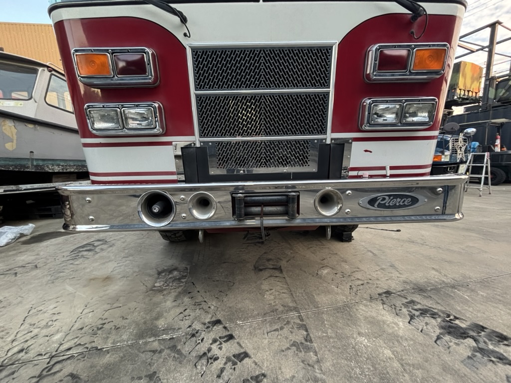 2007 Pierce Saber Heavy Rescue 256 26,000 Miles