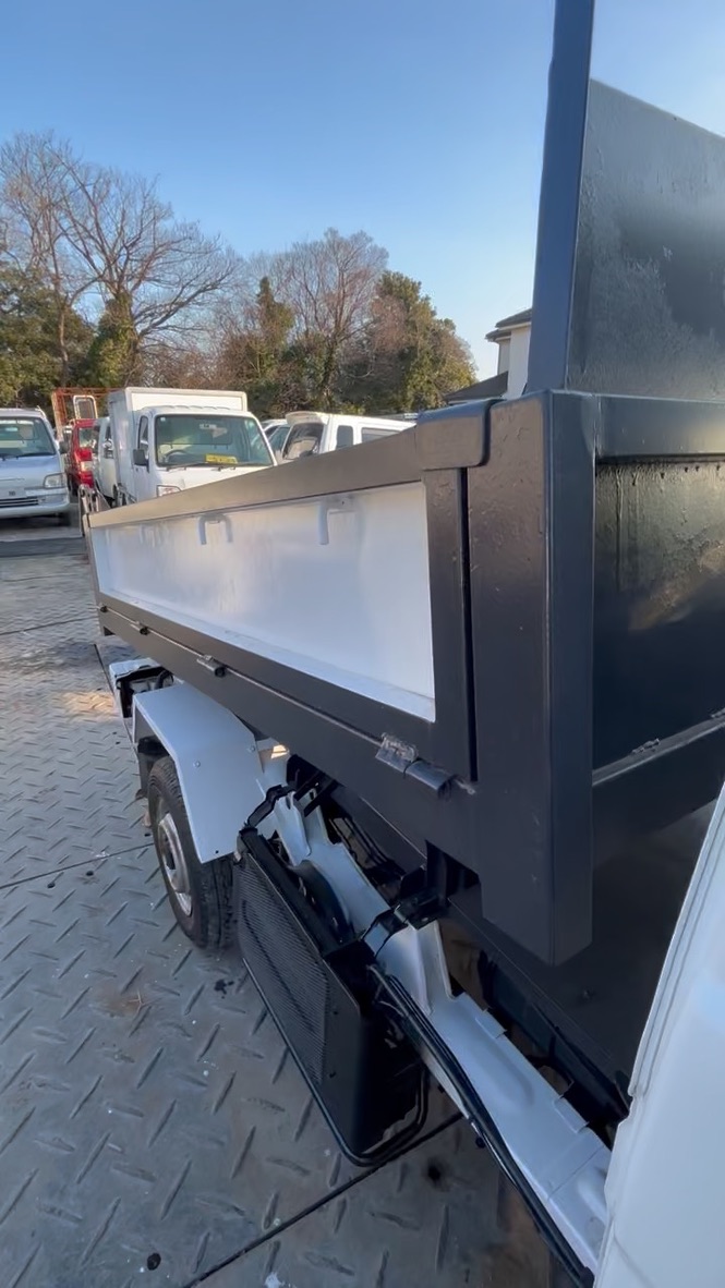 1996 Daihatsu Hijet 4WD Dump Body