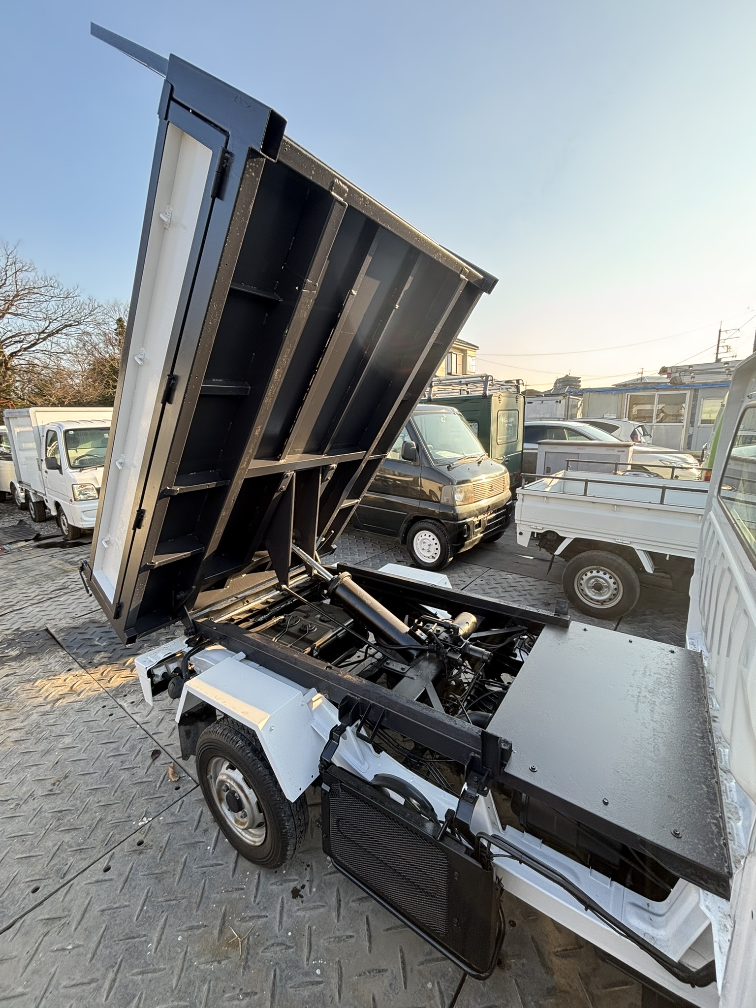 1996 Daihatsu Hijet 4WD Dump Body