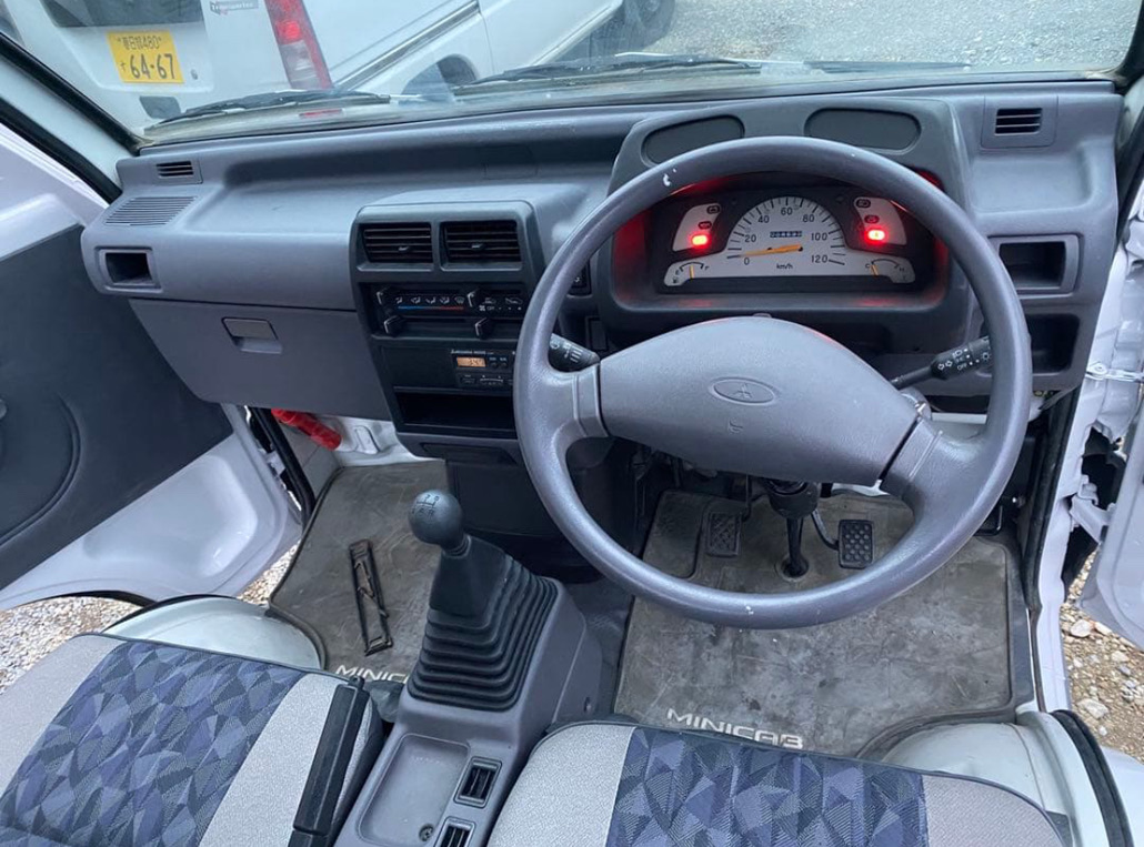 1996 Mitsubishi Minicab 2WD 8,500 kilometers