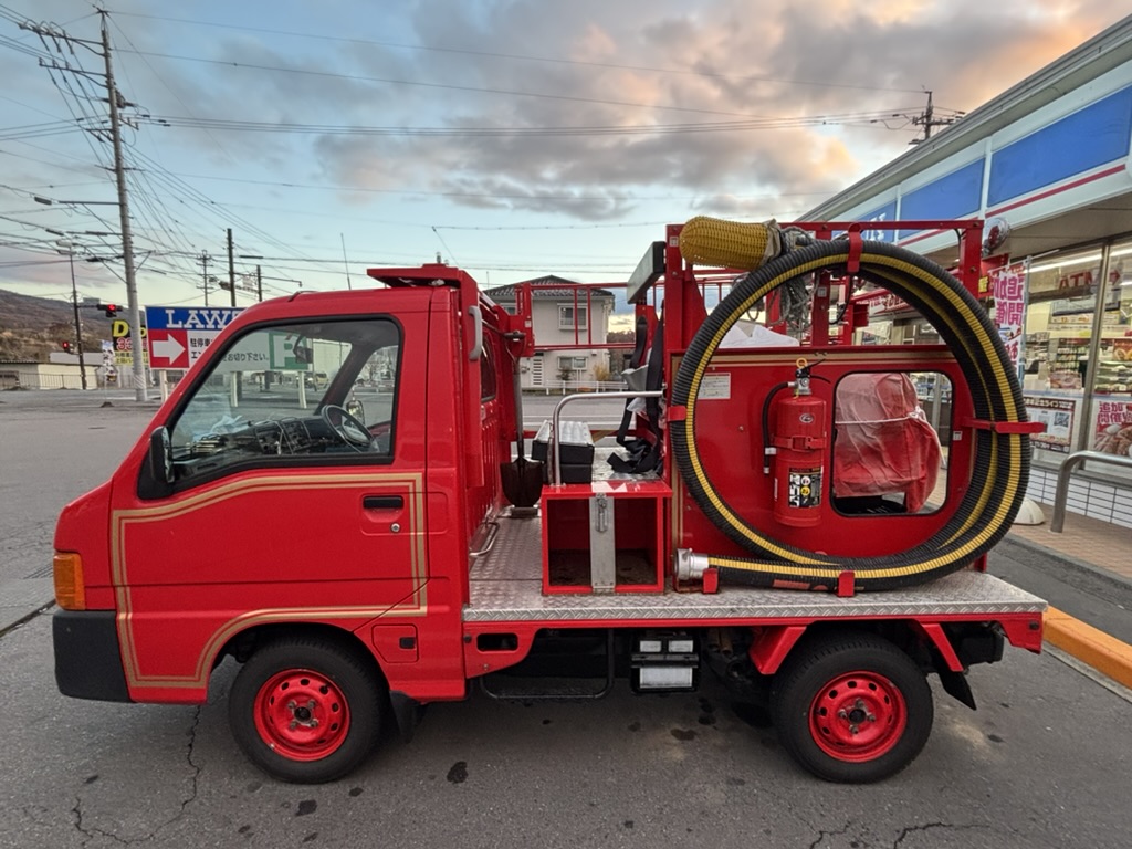2001 Subaru Sambar 4WD Fire Truck