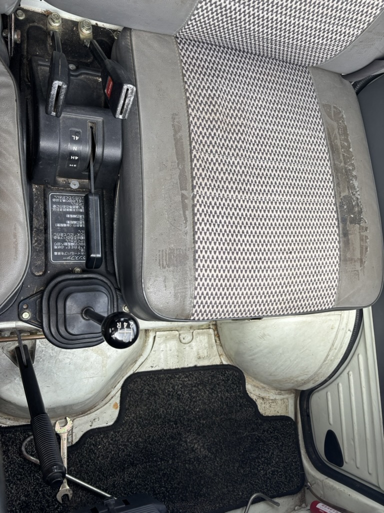 1984 Suzuki Carry 4WD Kei Truck 11,000 Kilometers
