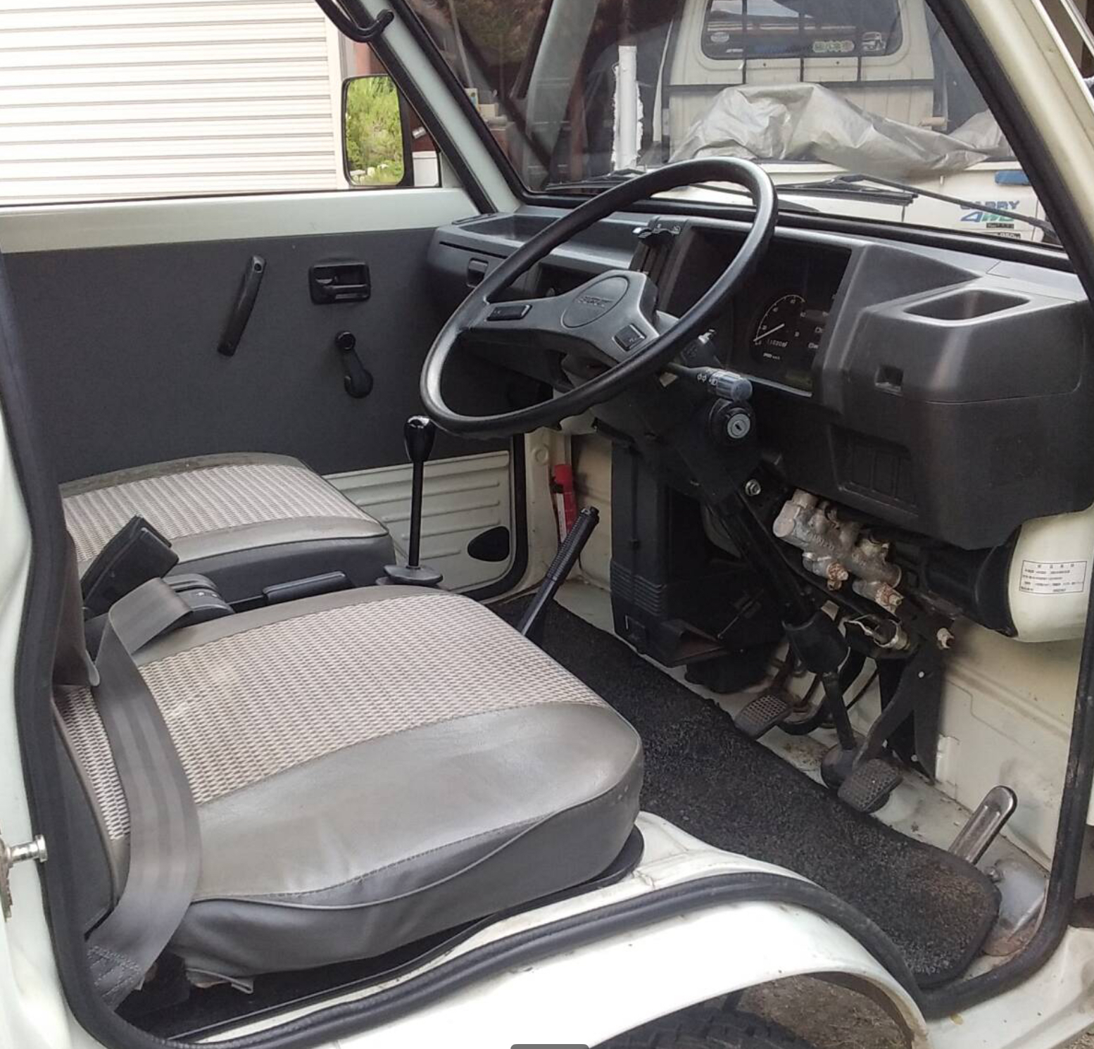 1984 Suzuki Carry 4WD Kei Truck 11,000 Kilometers