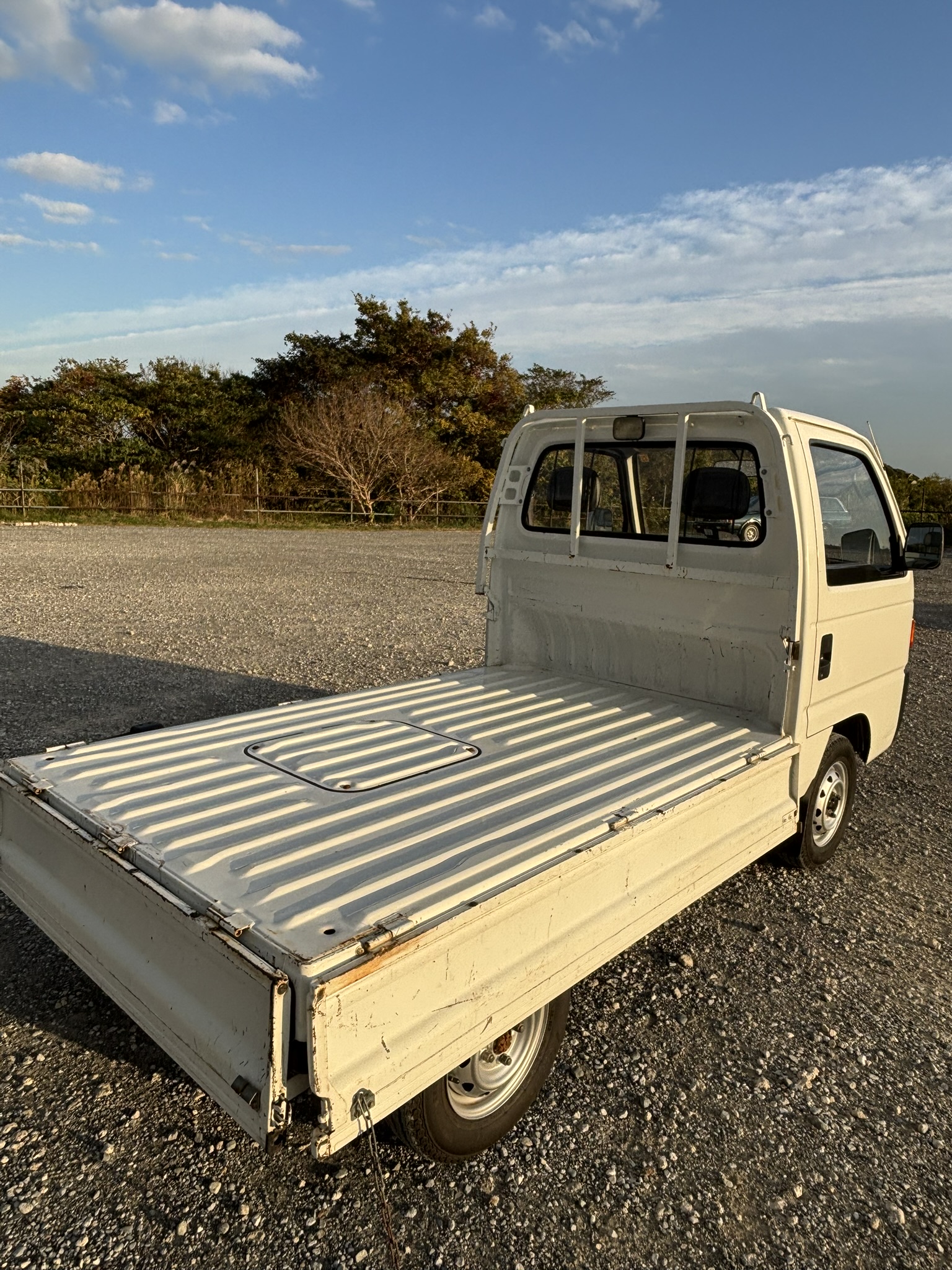 1990 Honda Acty Attack 4WD 93,000 KM White Model HA4 RealTime 4WD 4 speed Manual Differential Lock  660cc No A/C